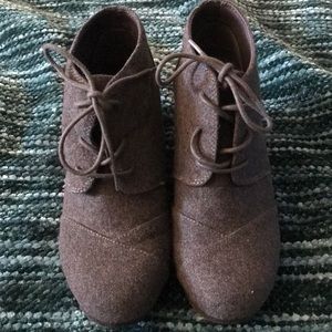 Grey Lace Dress Boots